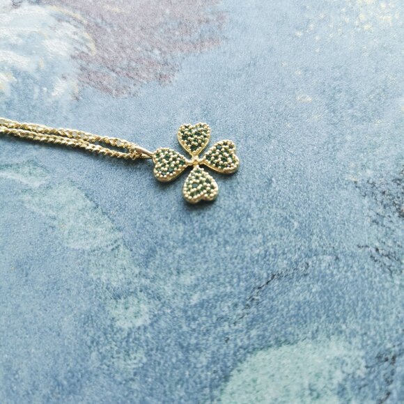 Kendra Scott Clover Gold Green Crystal Short Pendant Necklace - Picture 2 of 4